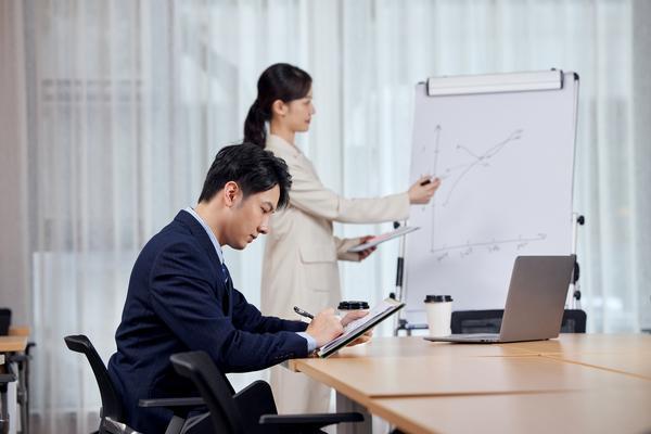商用车销售技术培训：提升团队能力的关键策略 图2