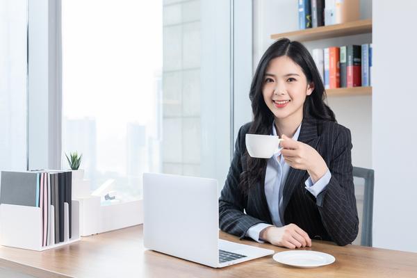 《女性智慧毒鸡汤：独立自主还是备受压迫？》 图2