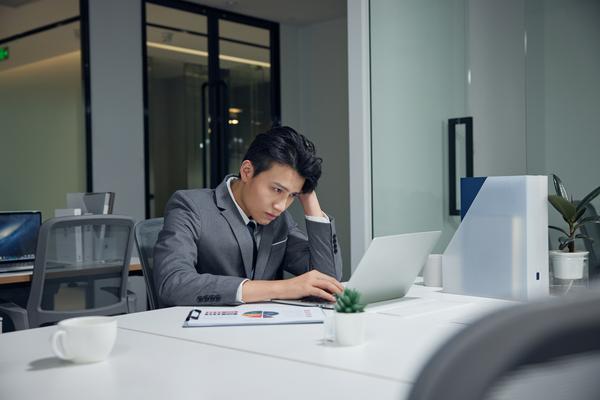 职场高层培训课程：提升领导力与决策力的卓越课程 图1