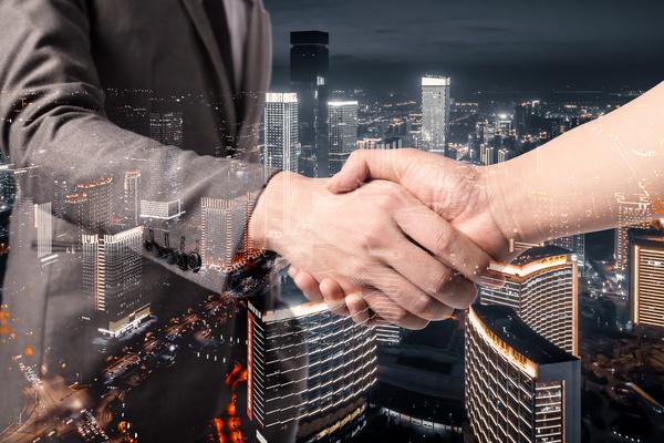 爱心婚庆用品图片卡通可爱：创意设计与情感价值结合的创业机会 图2