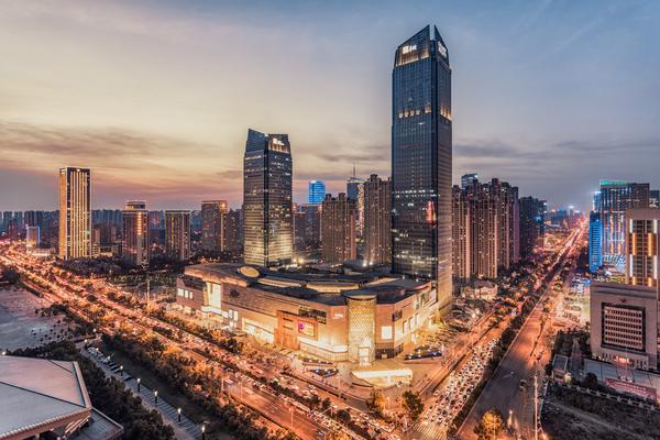 家乐福全国门店联手茅台，共同打造品质生活体验活动图1
