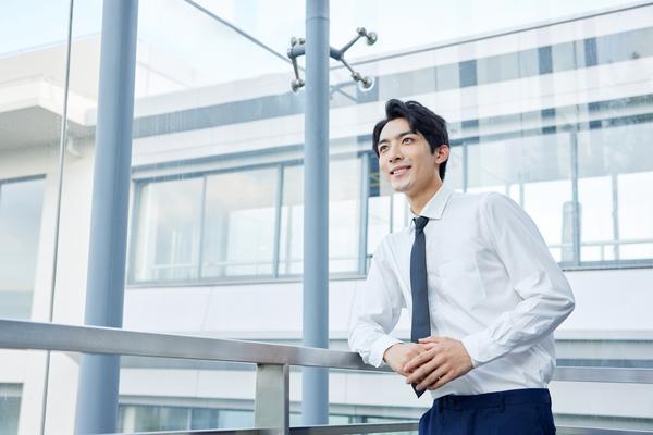 罗蒙西服质量探究：如何评判一款优质西装 图2