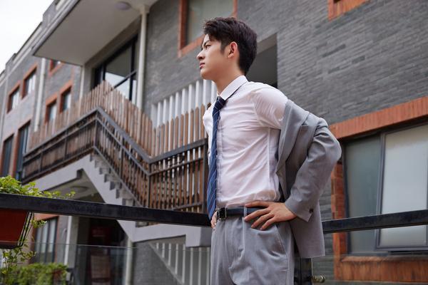 职场通天术培训：解密现代职场晋升的秘密 图2
