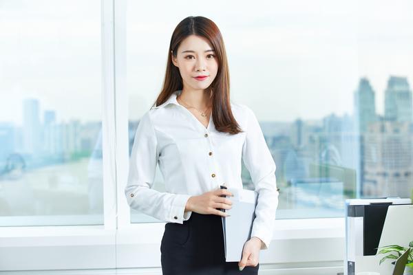 欧仙奴女裤旗舰店：时尚舒适，打造优雅女性形象图1