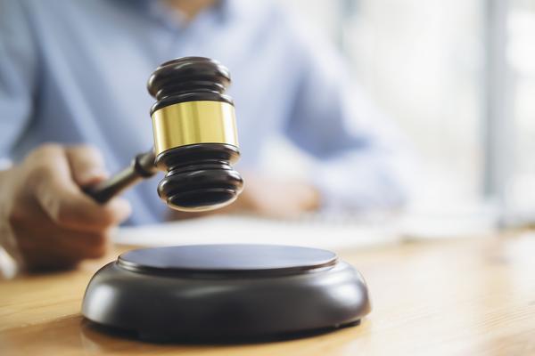 民事诉法与刑事诉讼的结合：探讨附加刑事诉讼的适用与公正 图2