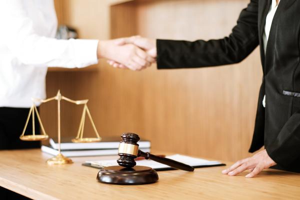 执行总裁和董事会：企业高效运作的两大核心力量 图1
