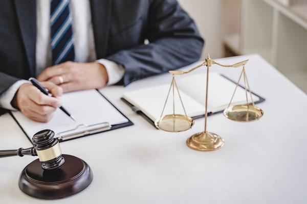公司法人变更后如何处理公司债务?图1