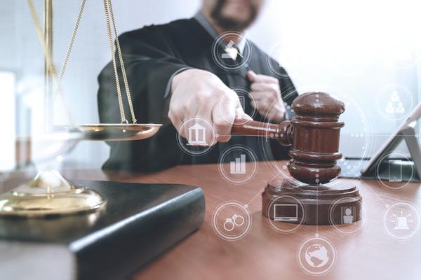 《伪造文件被判刑：揭开伪造文件的犯罪真相》 图1