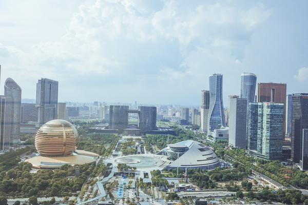 房建项目管理指的是：全面解析与实践 图2
