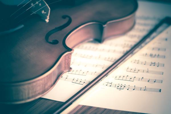 播音主持艺术专业全面介绍：涵盖内涵、课程设置、就业前景与建议 图1