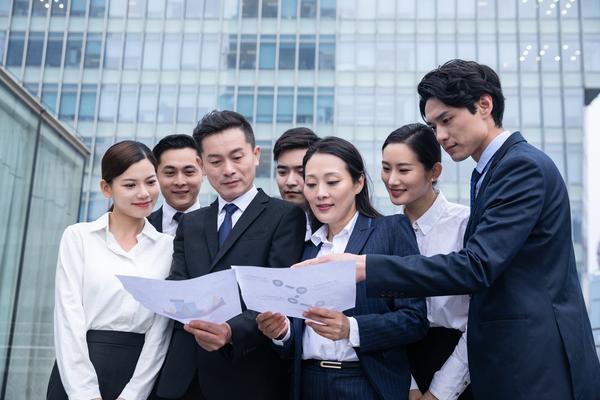 法务公司请律师费用|企业法律顾问服务的月费标准与管理实践 图2