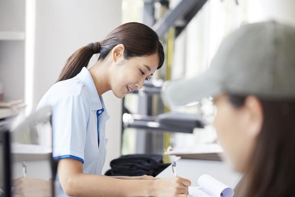 服务业思维导图：全方位提升服务质量与效率图1