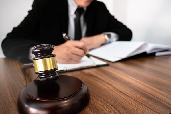 成都华诚易商务咨询案例分析：外汇投资纠纷与合规经营探讨 图2