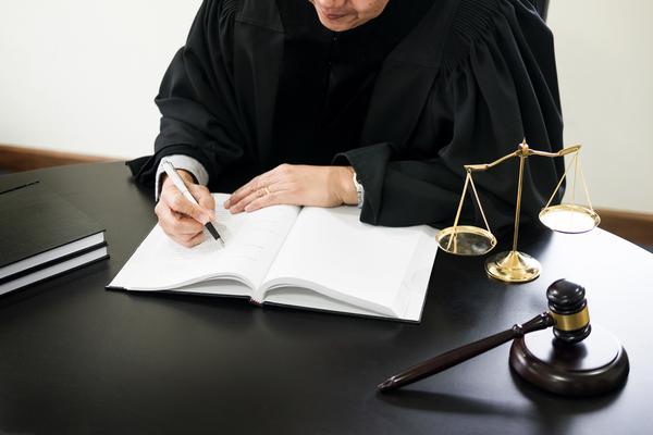 委托经营管理的企业简介：公共收益管理与法律实务 图1
