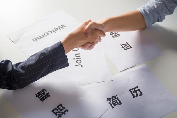 项目融资与企业贷款行业中的口碑营销成功案例类型 图1