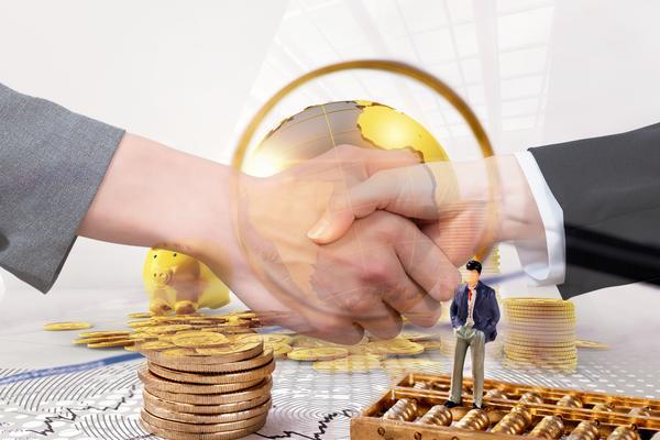 企业升级融资的机遇与挑战|项目融资风险管理 图1