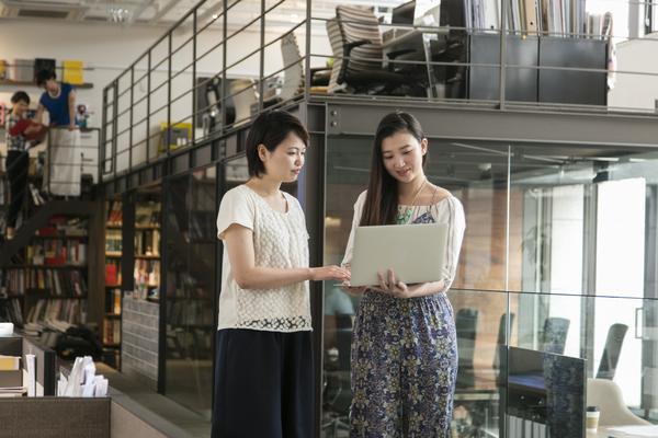 《这十年：制造业数字化转型的中国路径与全球影响》图1